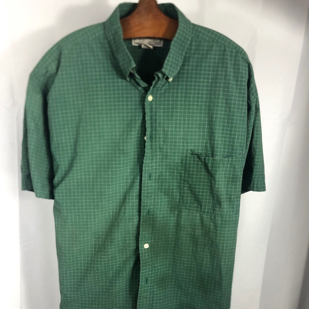 Woods and Gray Small Plaid Green Button Up XL